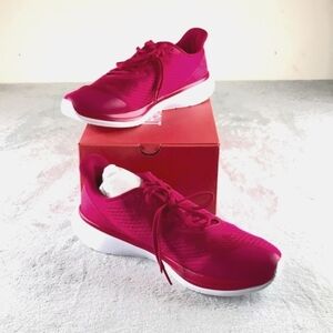 Lane-Eight Hibiscus Relay Trainer Sneaker Size‎ 11.5 Women's New in box